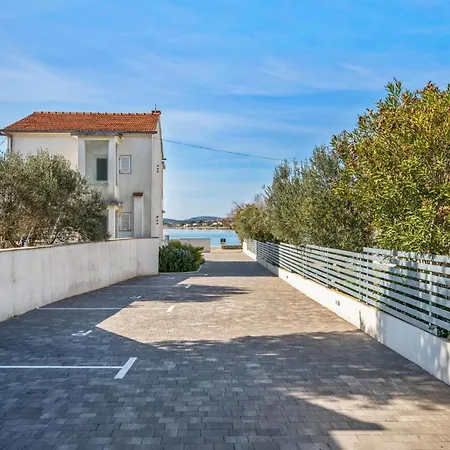 Tatil Evi 11 Bedroom Amazing In *