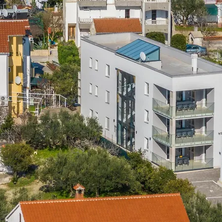 11 Bedroom Amazing In *