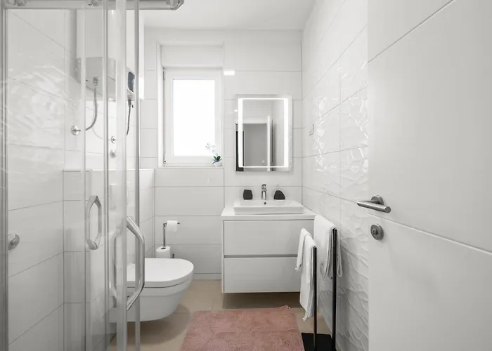 11 Bedroom Amazing In Vikendica Srima