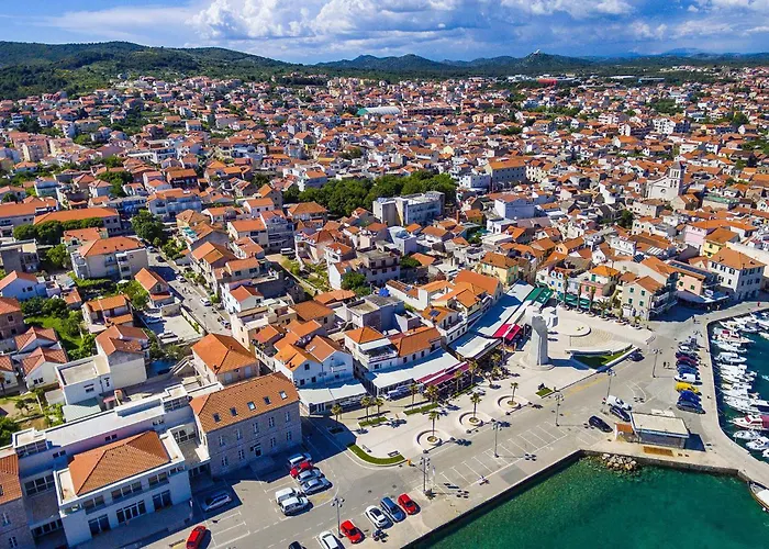 Vakantiehuis 11 Bedroom Amazing In